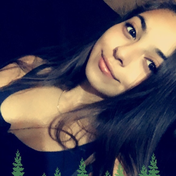 Meet your Posher, Bella - Picture 1 of 1